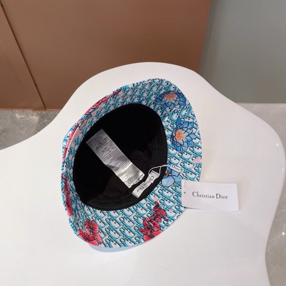 ?✨AUTHENTIC✨?Dior hat main image 5